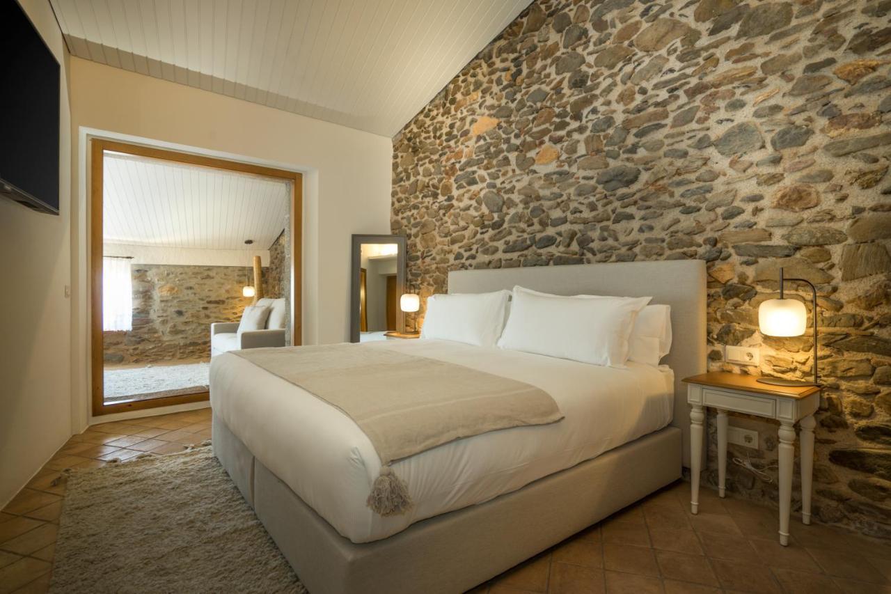 Hotel Mas Del Sol Vall-llobrega Kültér fotó