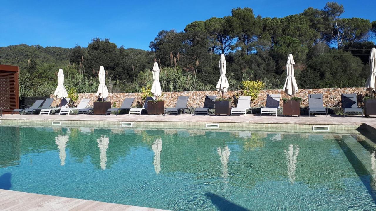 Hotel Mas Del Sol Vall-llobrega Kültér fotó