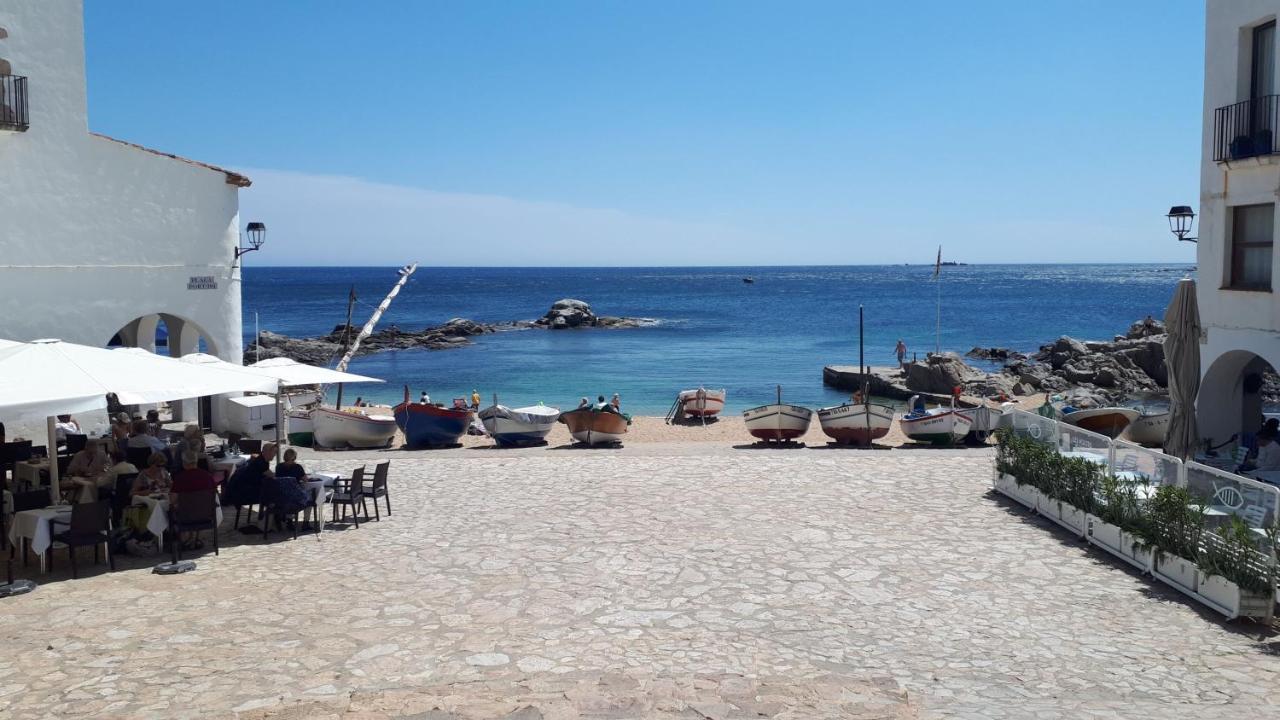 Hotel Mas Del Sol Vall-llobrega Kültér fotó